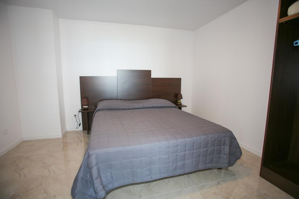 آجد Sablotel الغرفة الصورة
