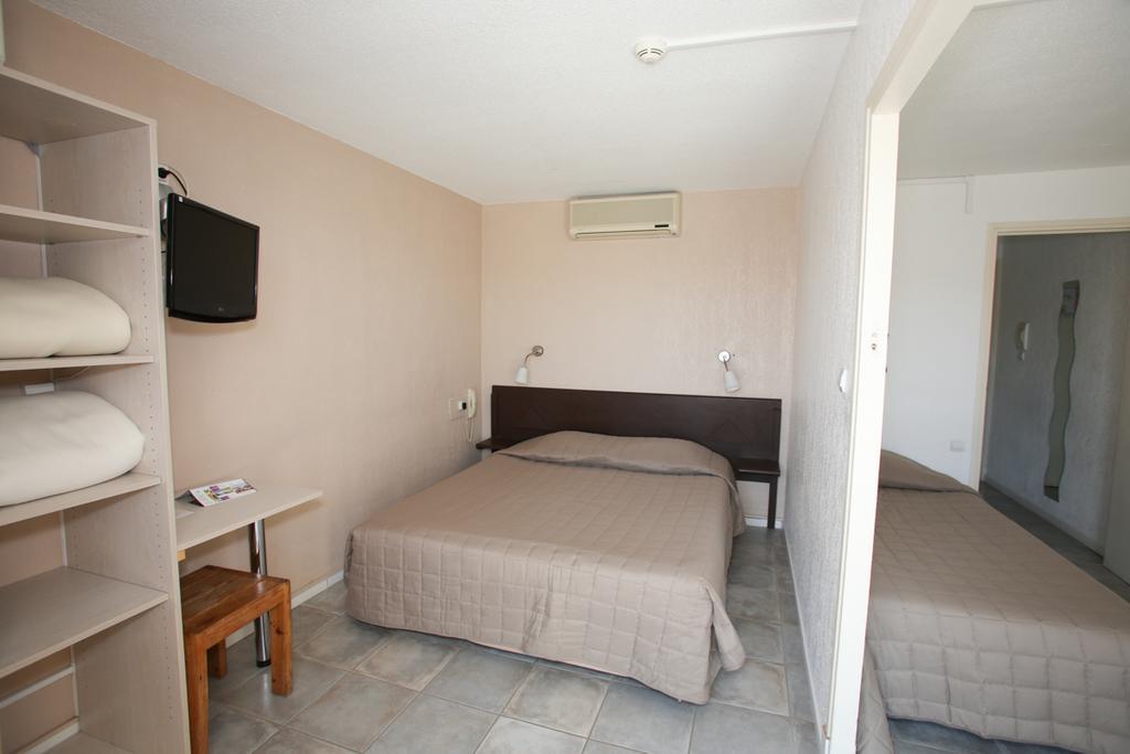آجد Sablotel الغرفة الصورة