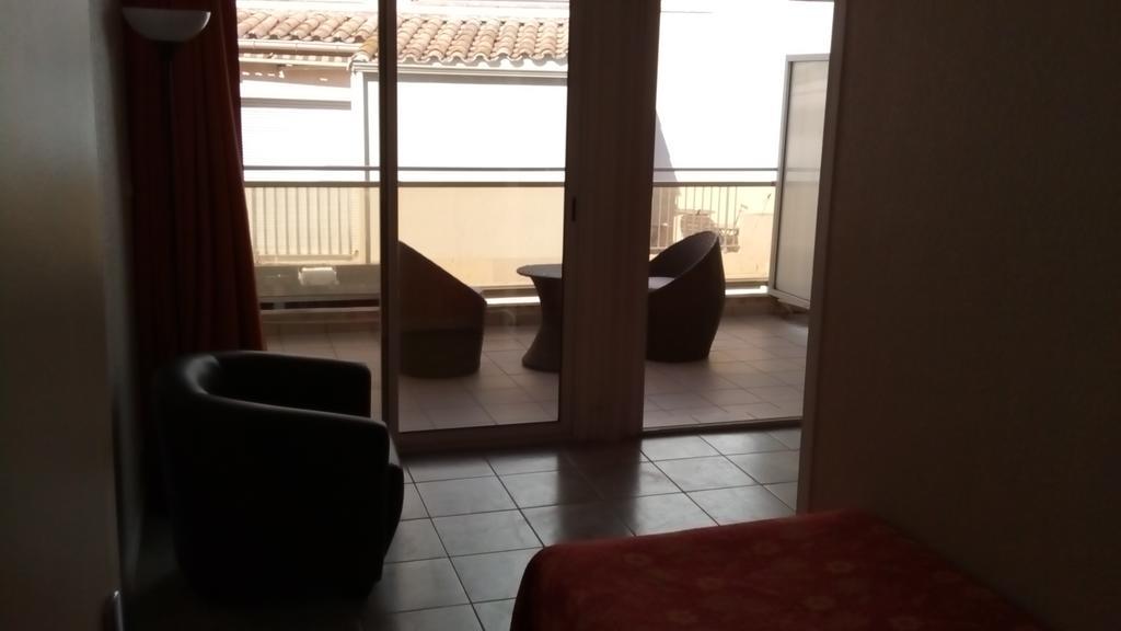 آجد Sablotel الغرفة الصورة